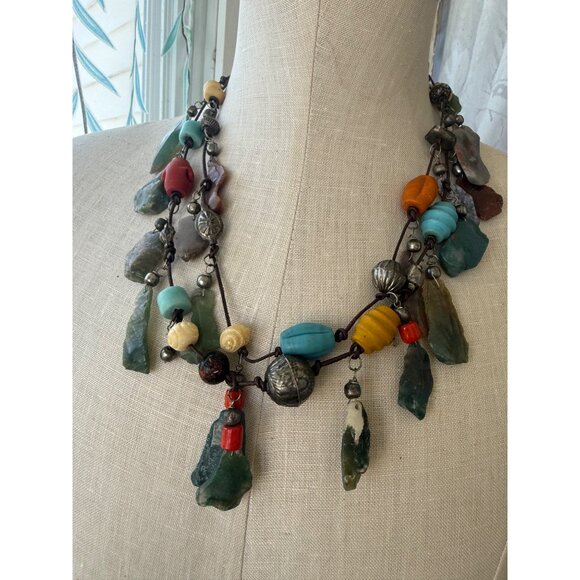 Vintage 80s Double Strand Necklace Carved Agate Trade Beads Boho - Picture 6 of 16